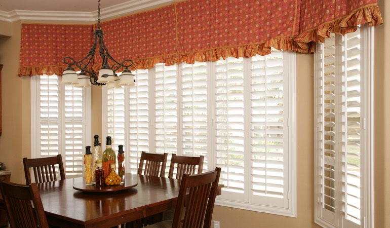 White shutters in Indianapolis dining room.